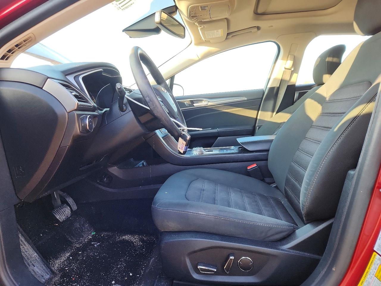 2019 FORD FUSION SE photo 7