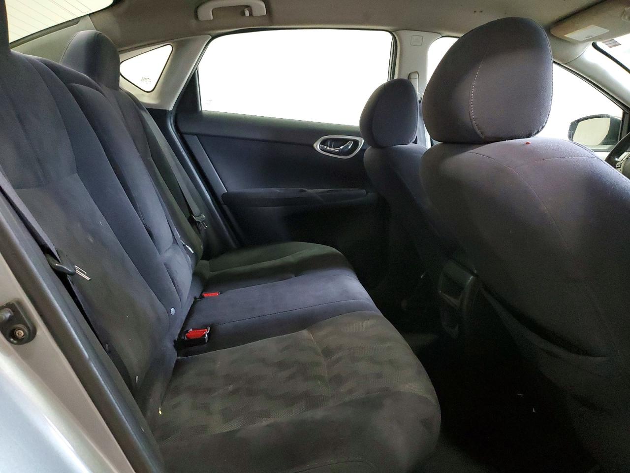 2013 NISSAN SENTRA S photo 19