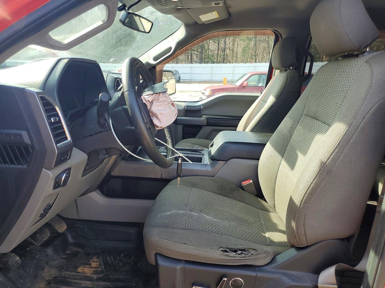 2015 FORD F150 SUPERCREW photo 13
