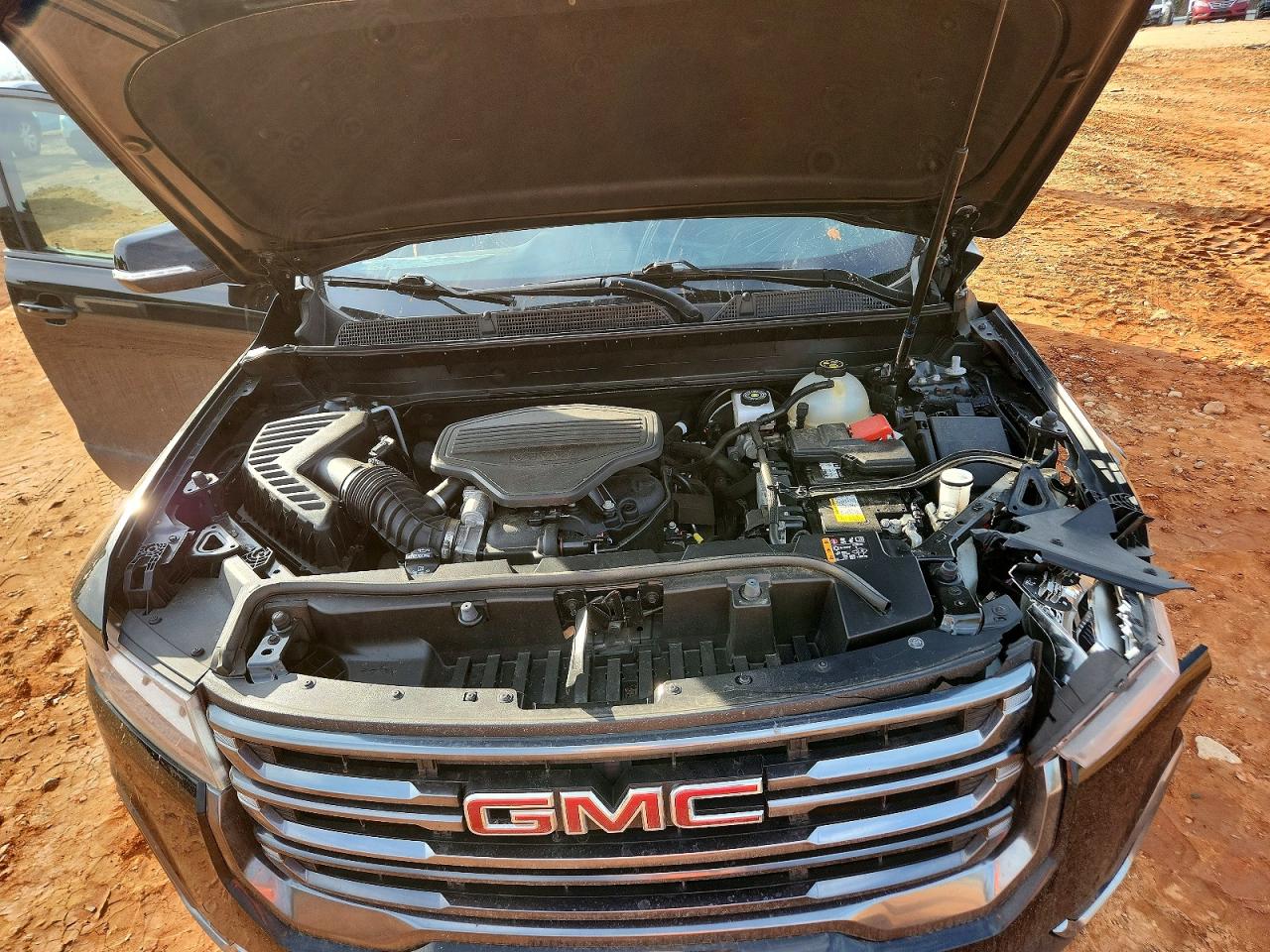 2021 GMC ACADIA AT4 photo 12