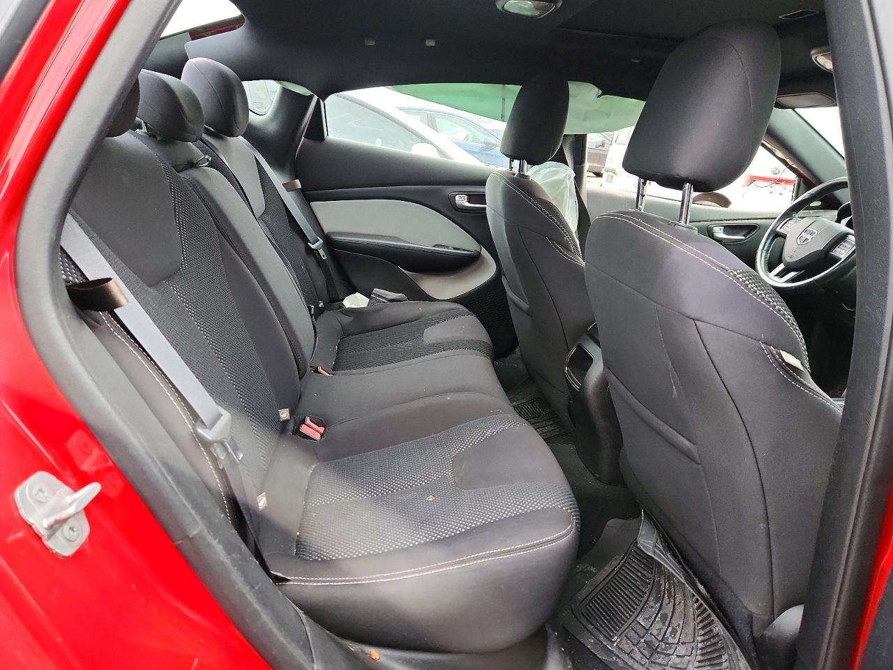 2014 DODGE DART SXT photo 10