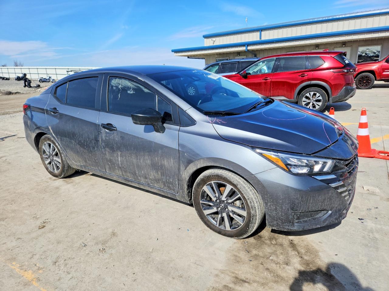 2025 NISSAN VERSA S photo 4