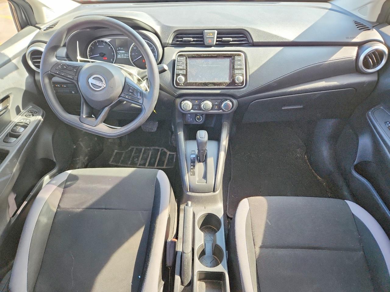 2025 NISSAN VERSA S photo 8