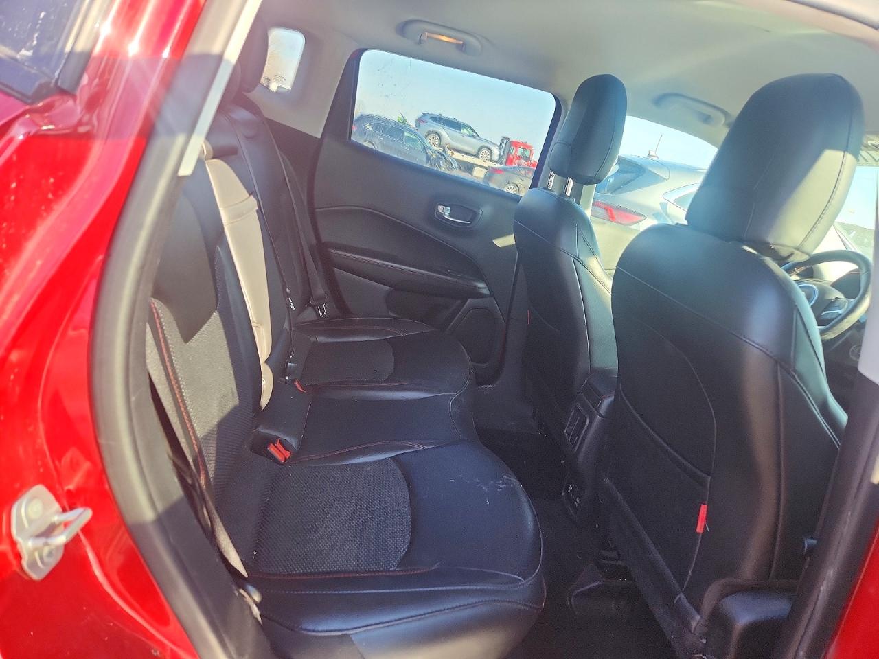 2019 JEEP COMPASS TRAILHAWK photo 11