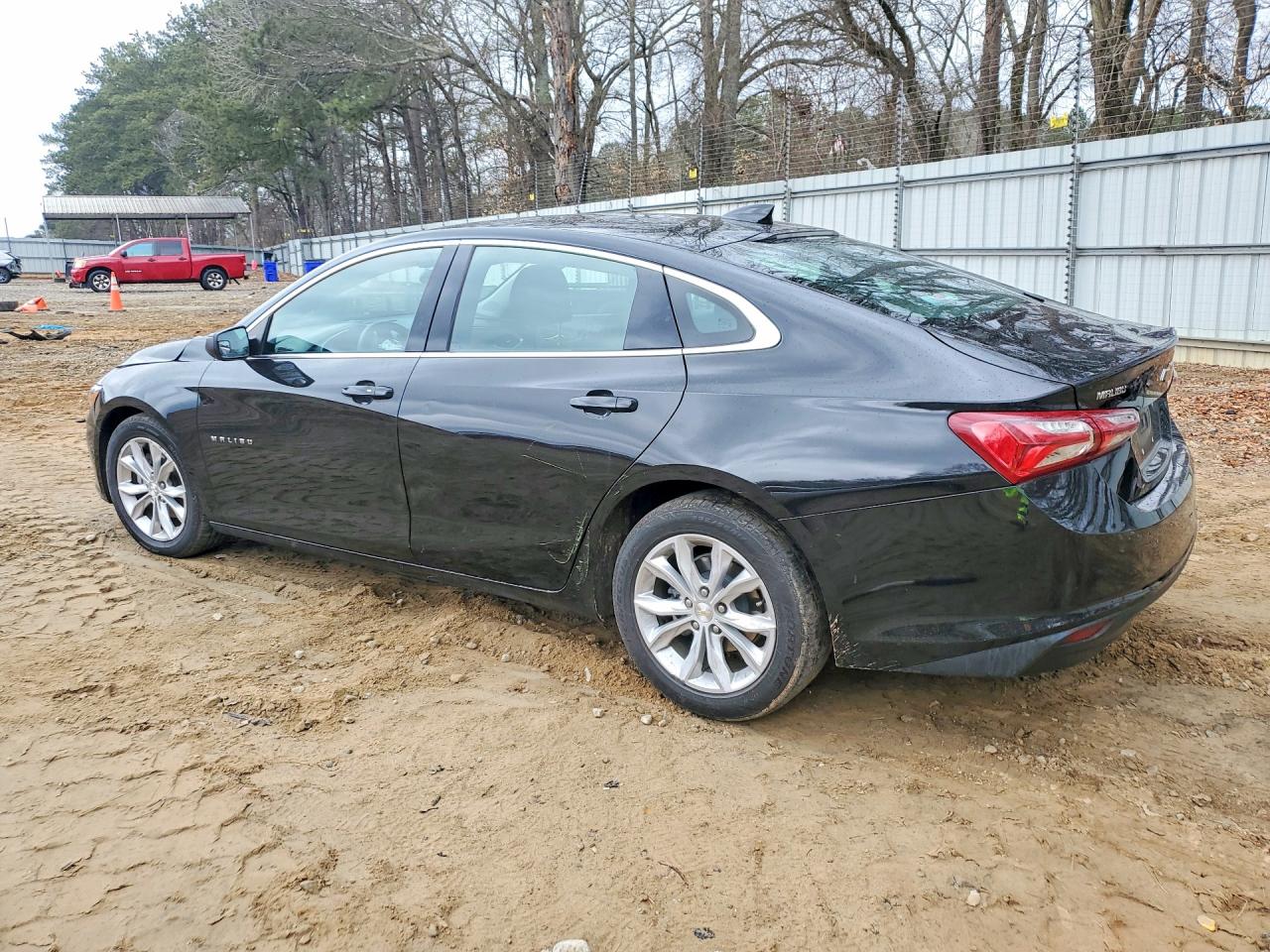 2022 CHEVROLET MALIBU LT photo 3