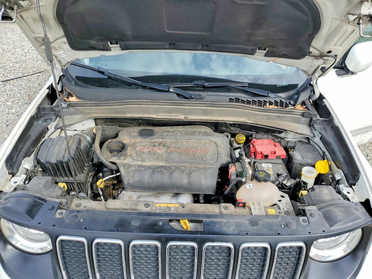 2020 JEEP RENEGADE LATITUDE photo 23