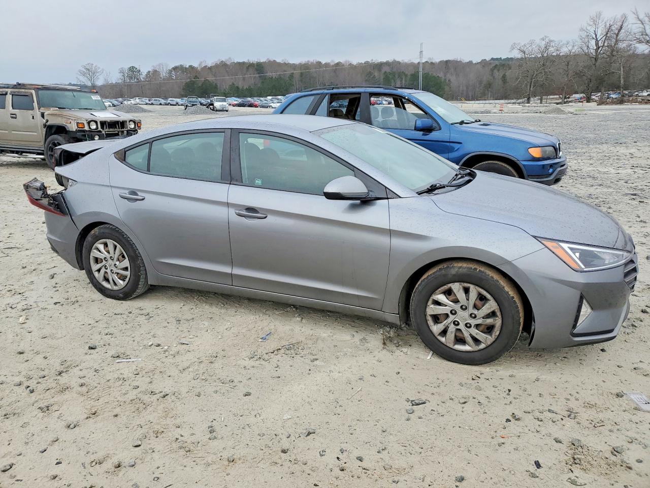 2019 HYUNDAI ELANTRA SE photo 7