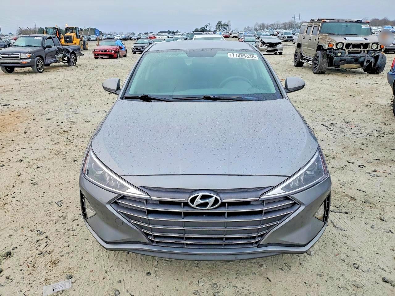 2019 HYUNDAI ELANTRA SE photo 9