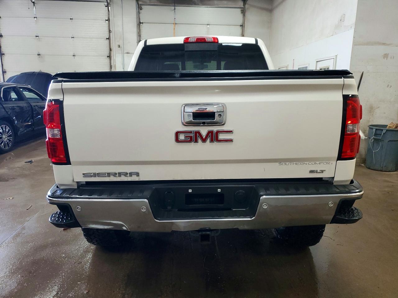 2015 GMC SIERRA K1500 SLT photo 6