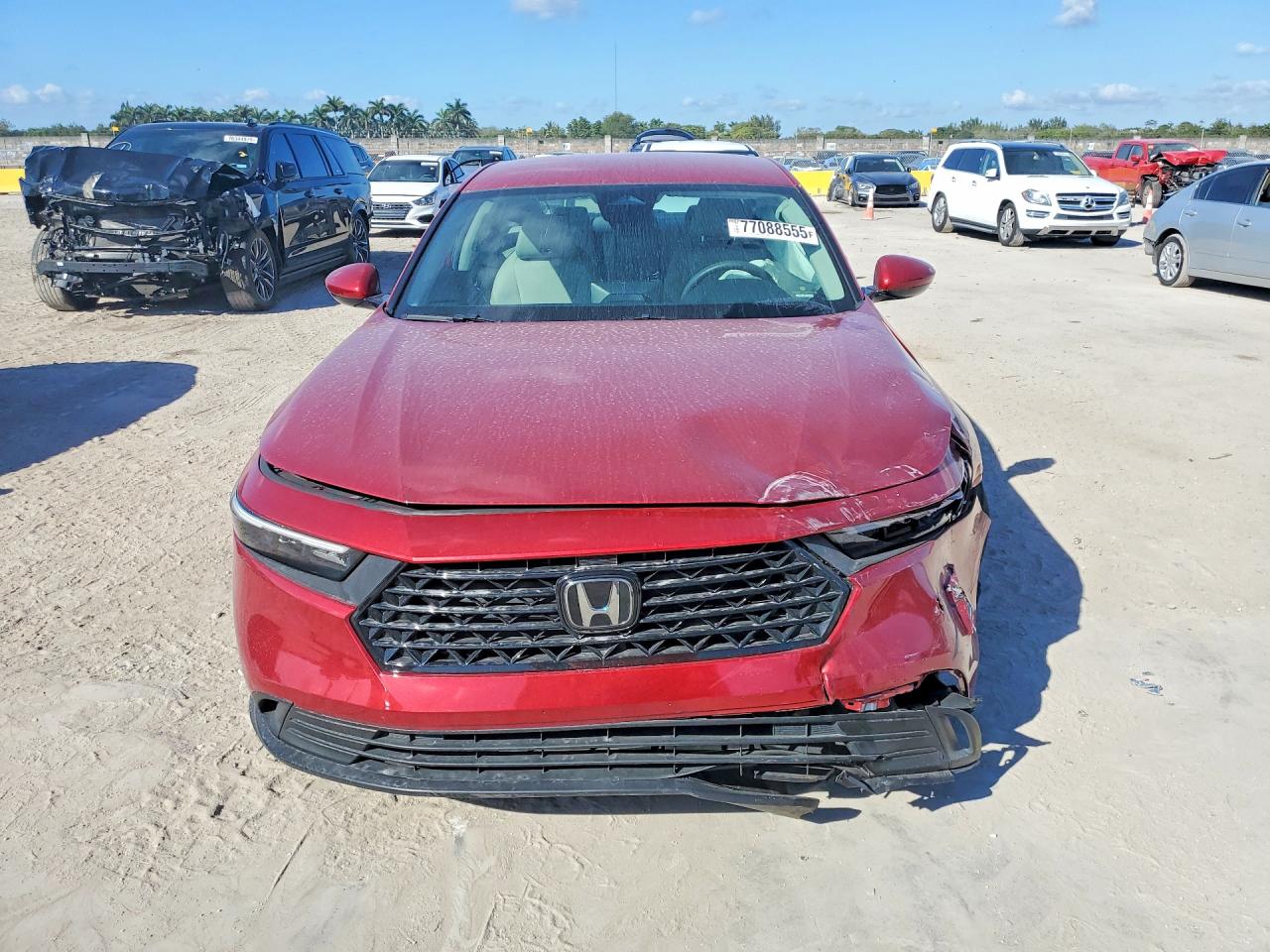 2025 HONDA ACCORD LX photo 9