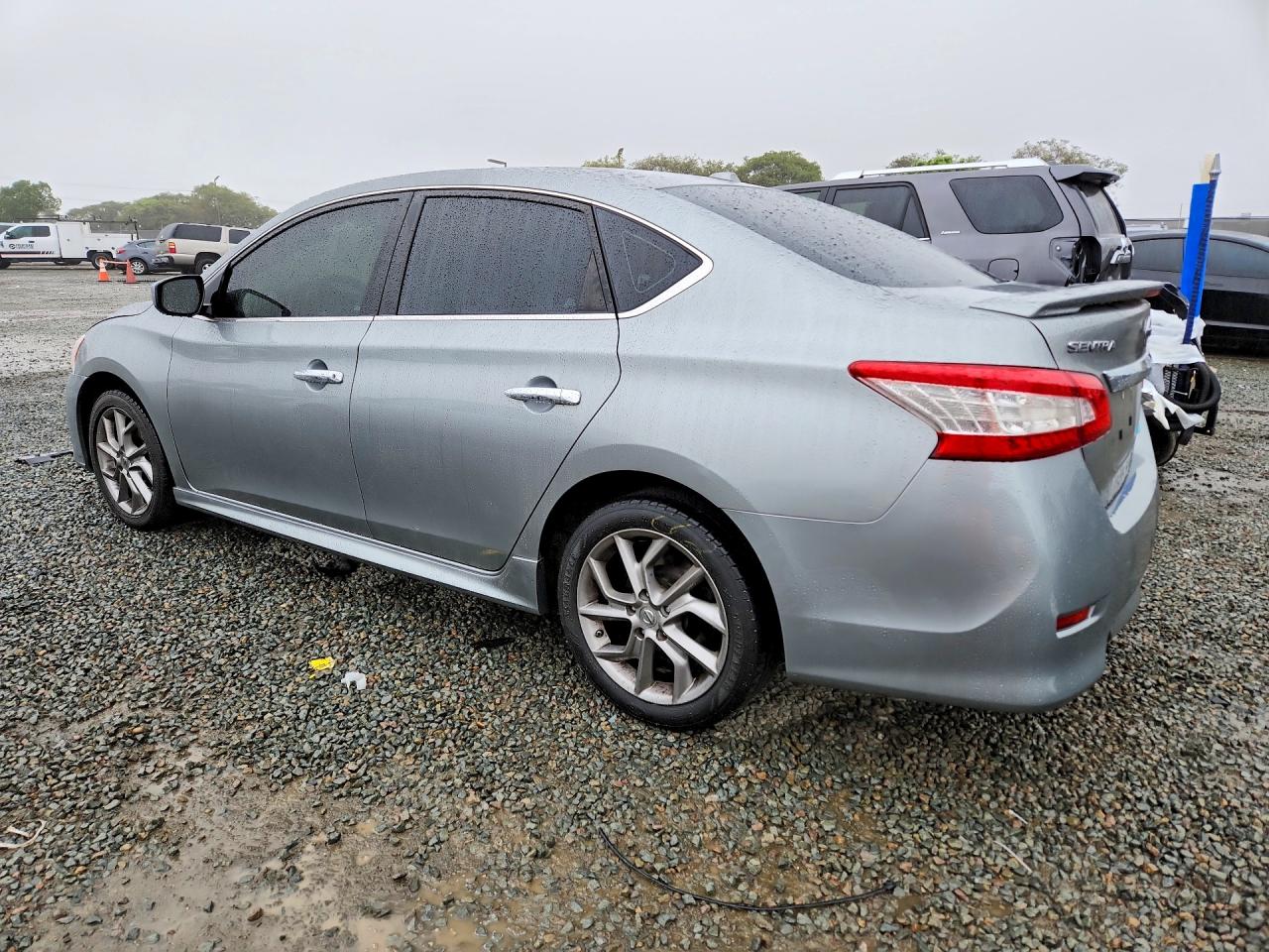 2013 NISSAN SENTRA S photo 3