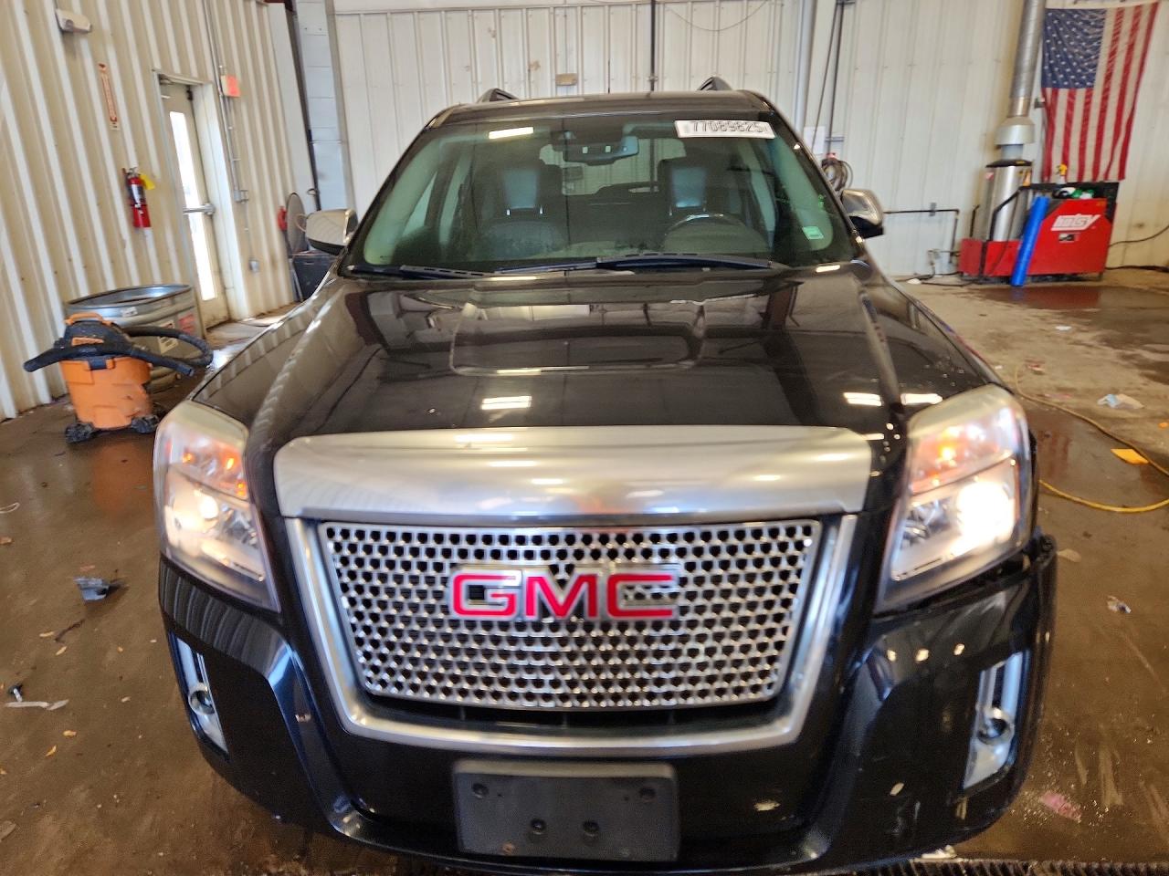 2013 GMC TERRAIN DENALI photo 5