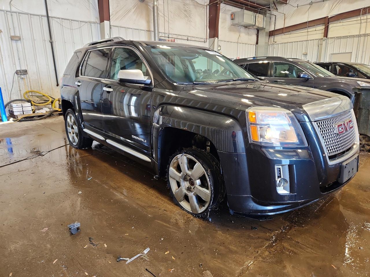 2013 GMC TERRAIN DENALI photo 4