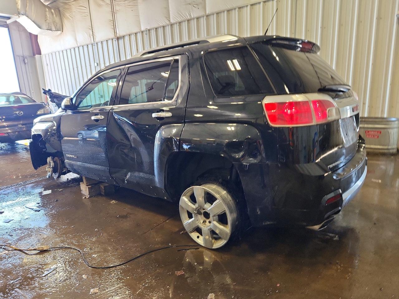 2013 GMC TERRAIN DENALI photo 2