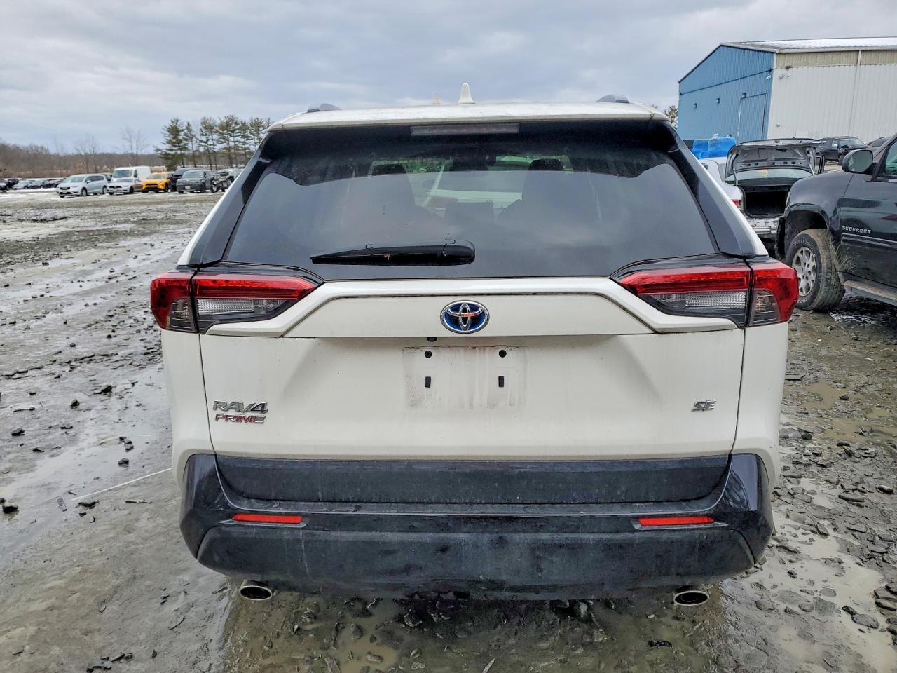 2024 TOYOTA RAV4 PRIME SE photo 16