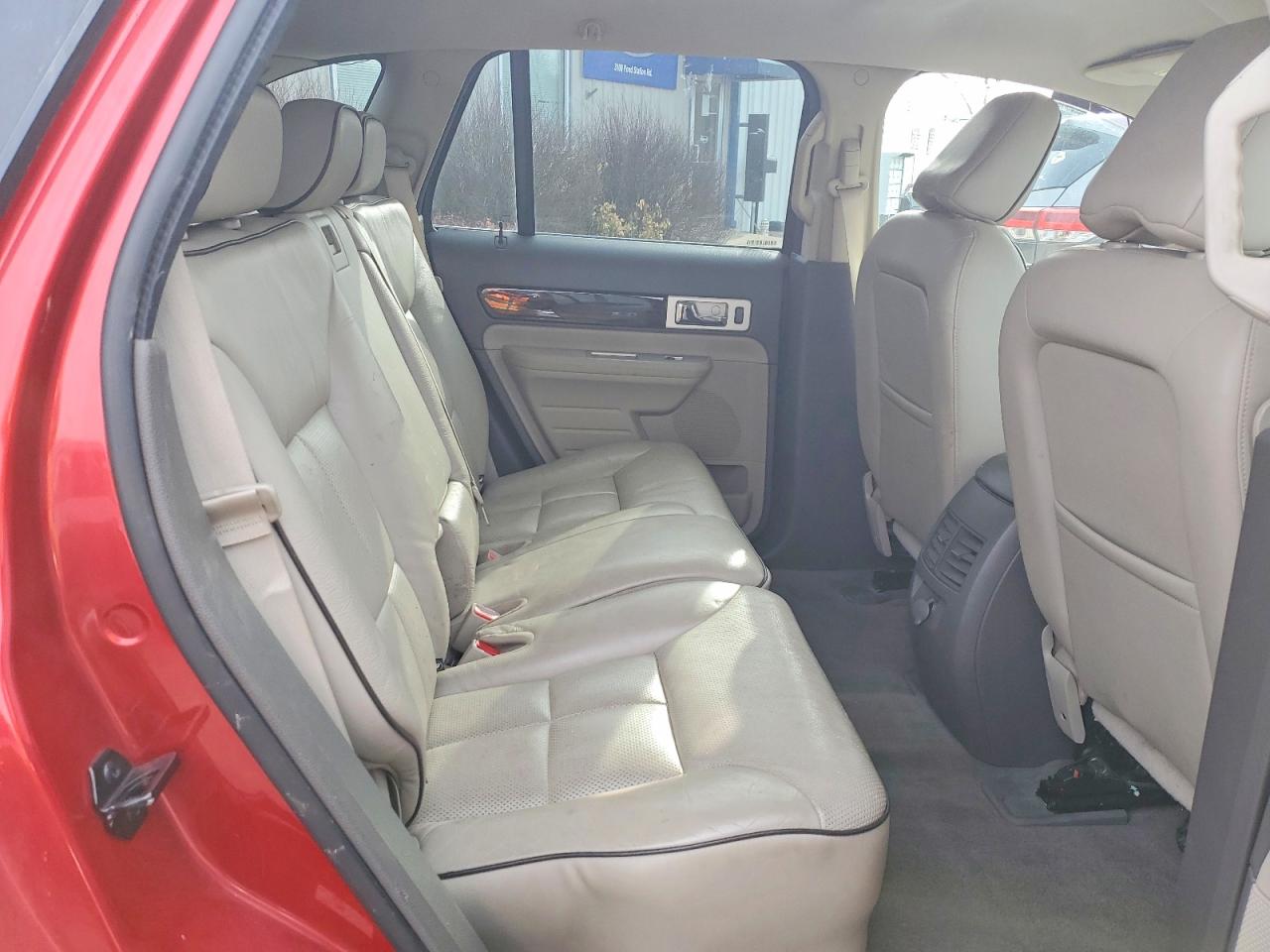 2010 LINCOLN MKX photo 21