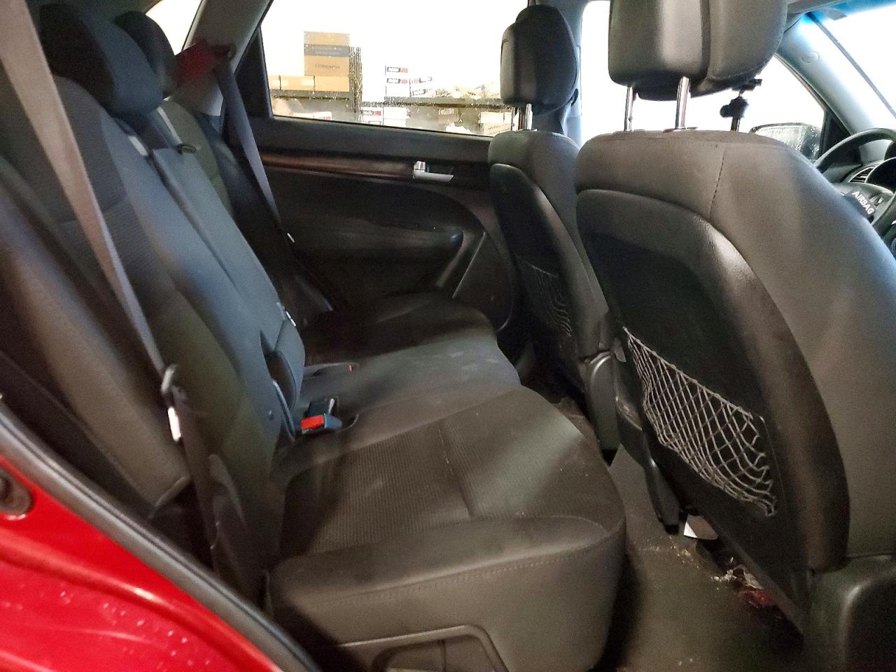 2015 KIA SORENTO LX photo 21