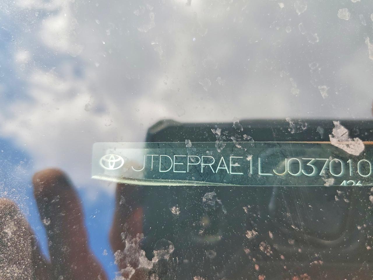 2020 TOYOTA COROLLA LE photo 34