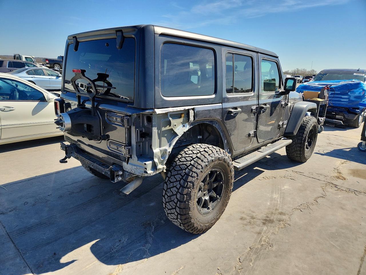 2019 JEEP WRANGLER UNLIMITED SPORT photo 3