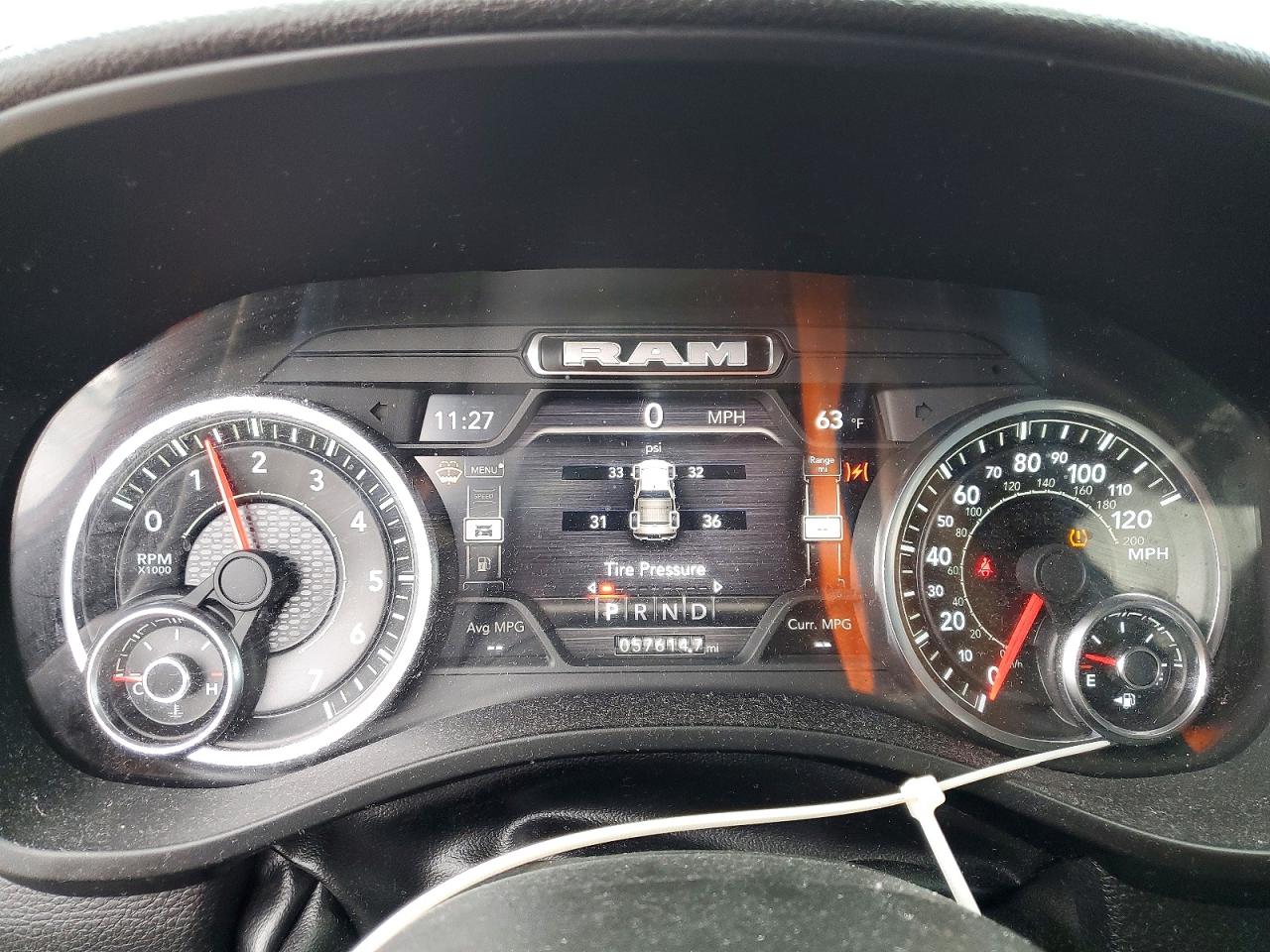 2023 RAM 1500 LARAMIE photo 9