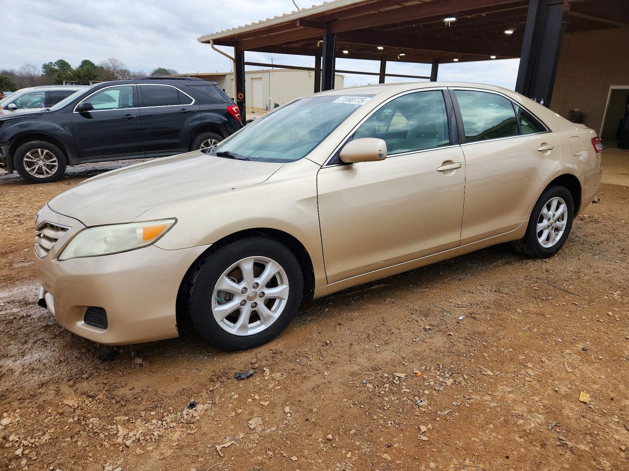 2011 TOYOTA CAMRY