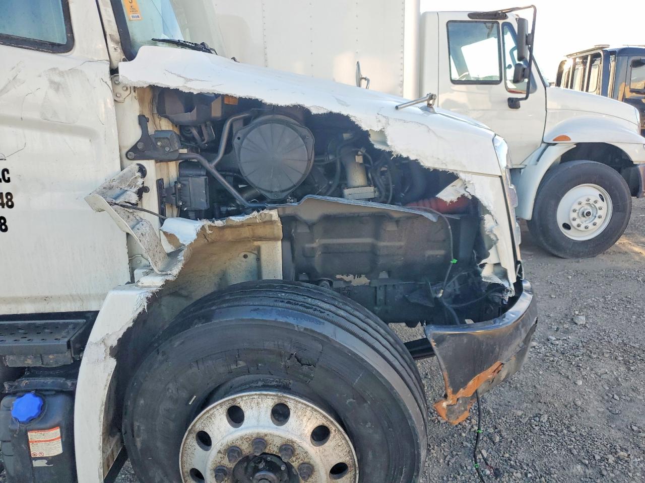2017 HINO 258/268 BOX TRUCK photo 17