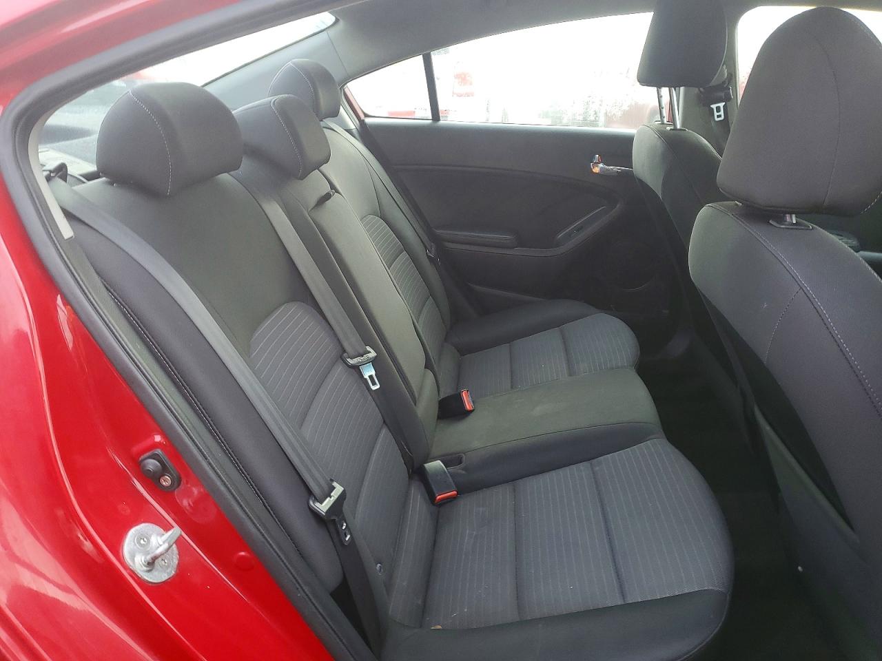 2015 KIA FORTE LX photo 19