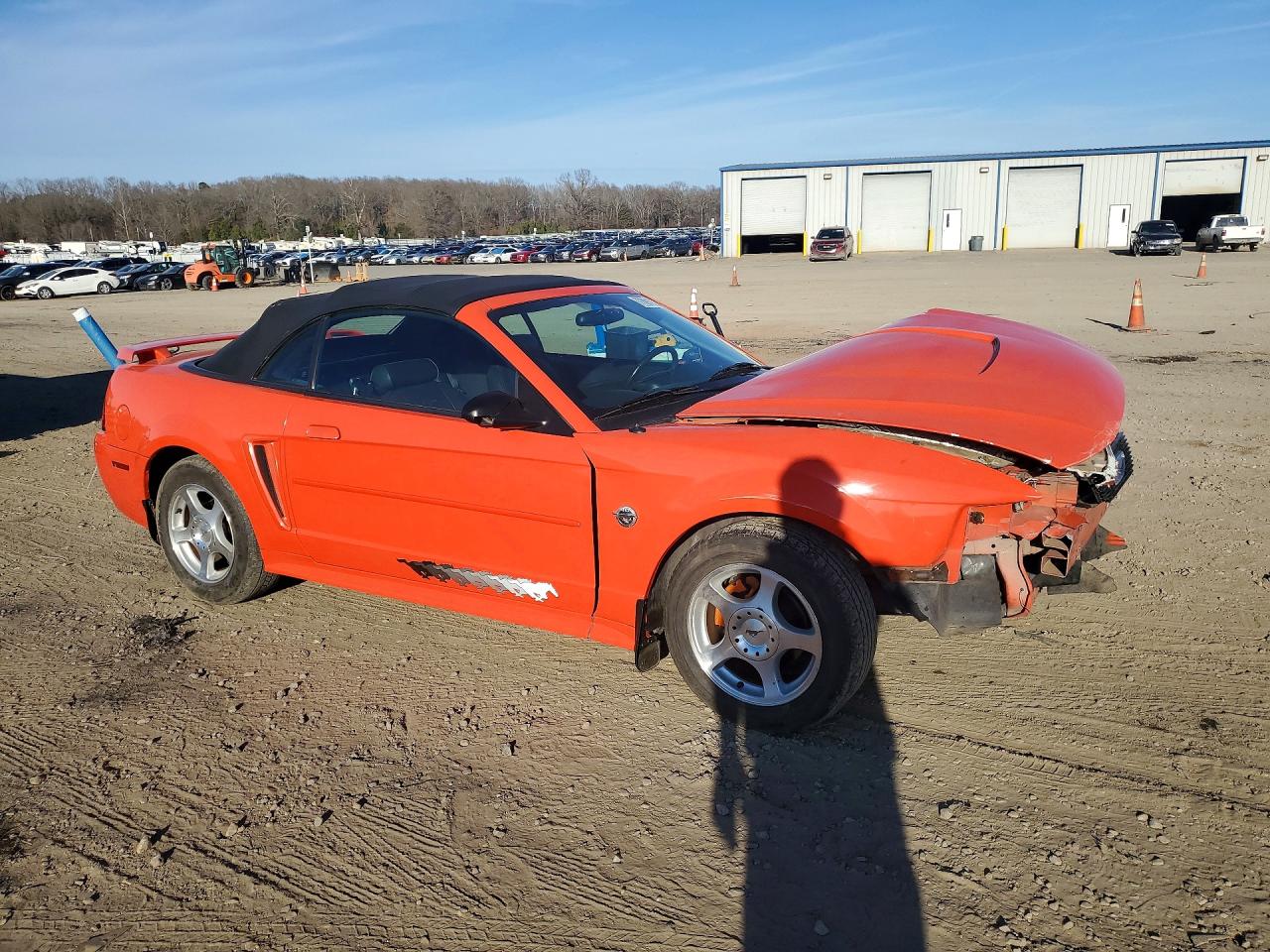 2004 FORD MUSTANG photo 4