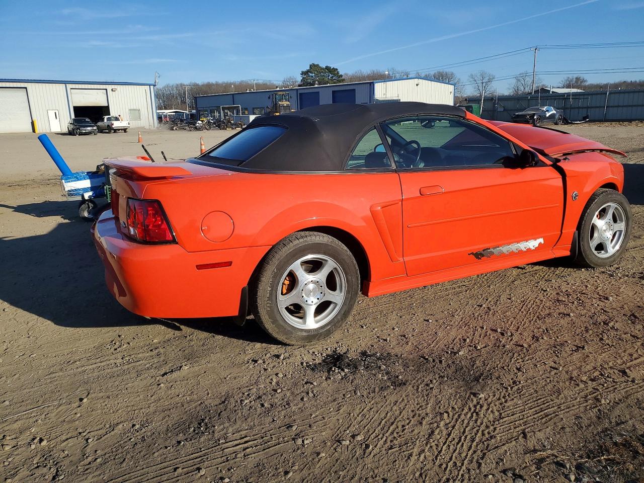 2004 FORD MUSTANG photo 3