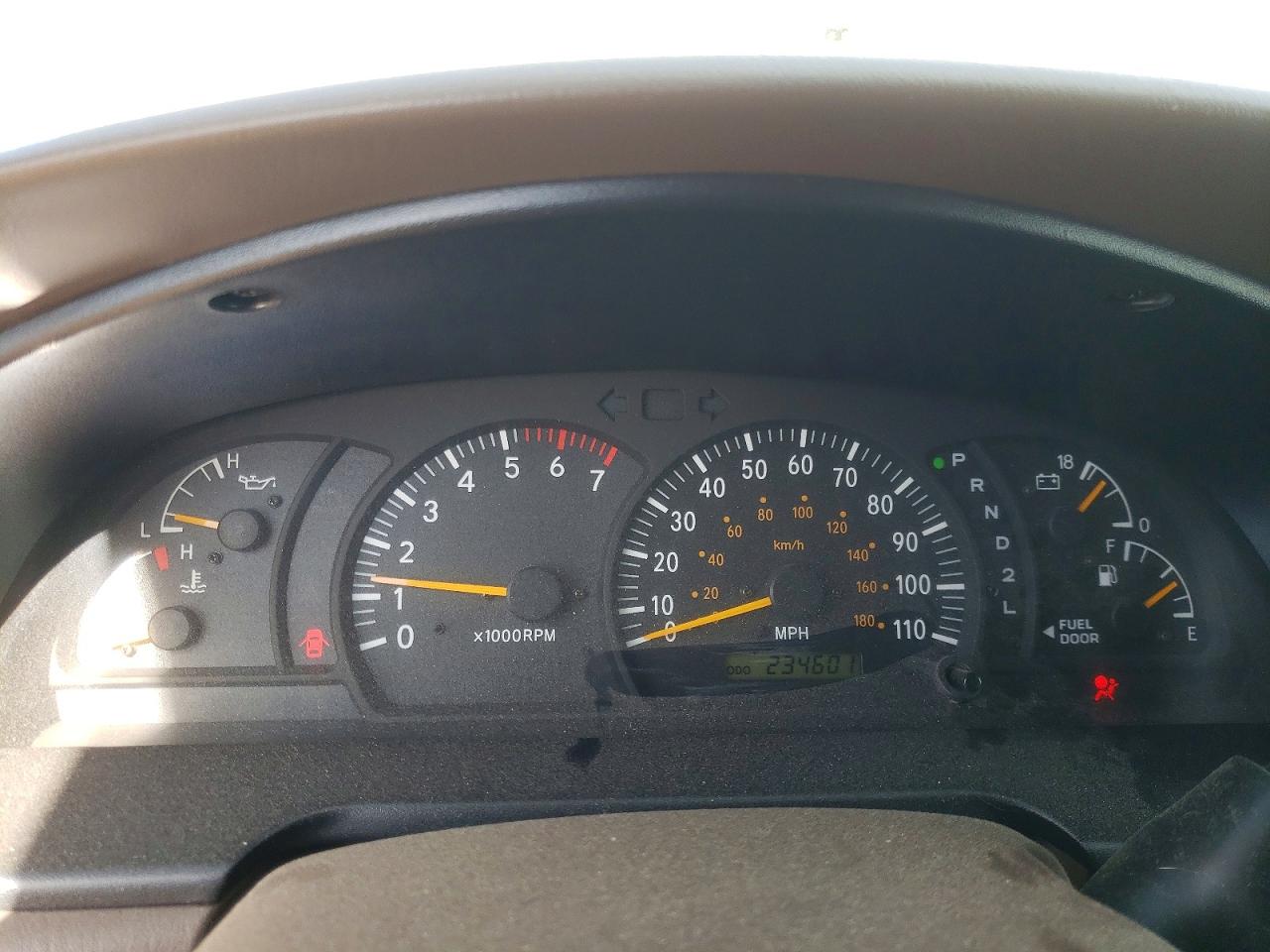 2004 TOYOTA TUNDRA DOUBLE CAB SR5 photo 9