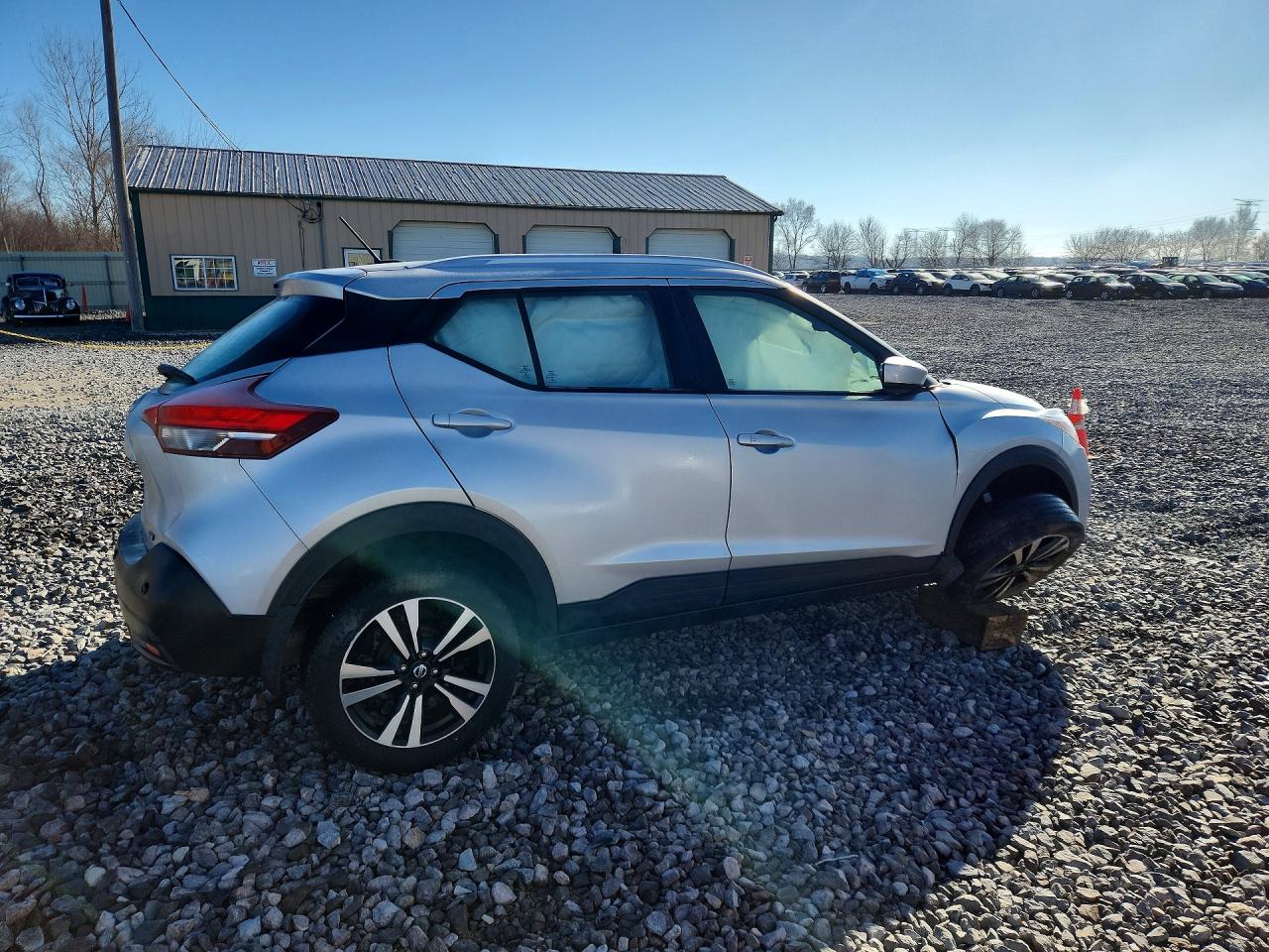 2020 NISSAN KICKS SV photo 7