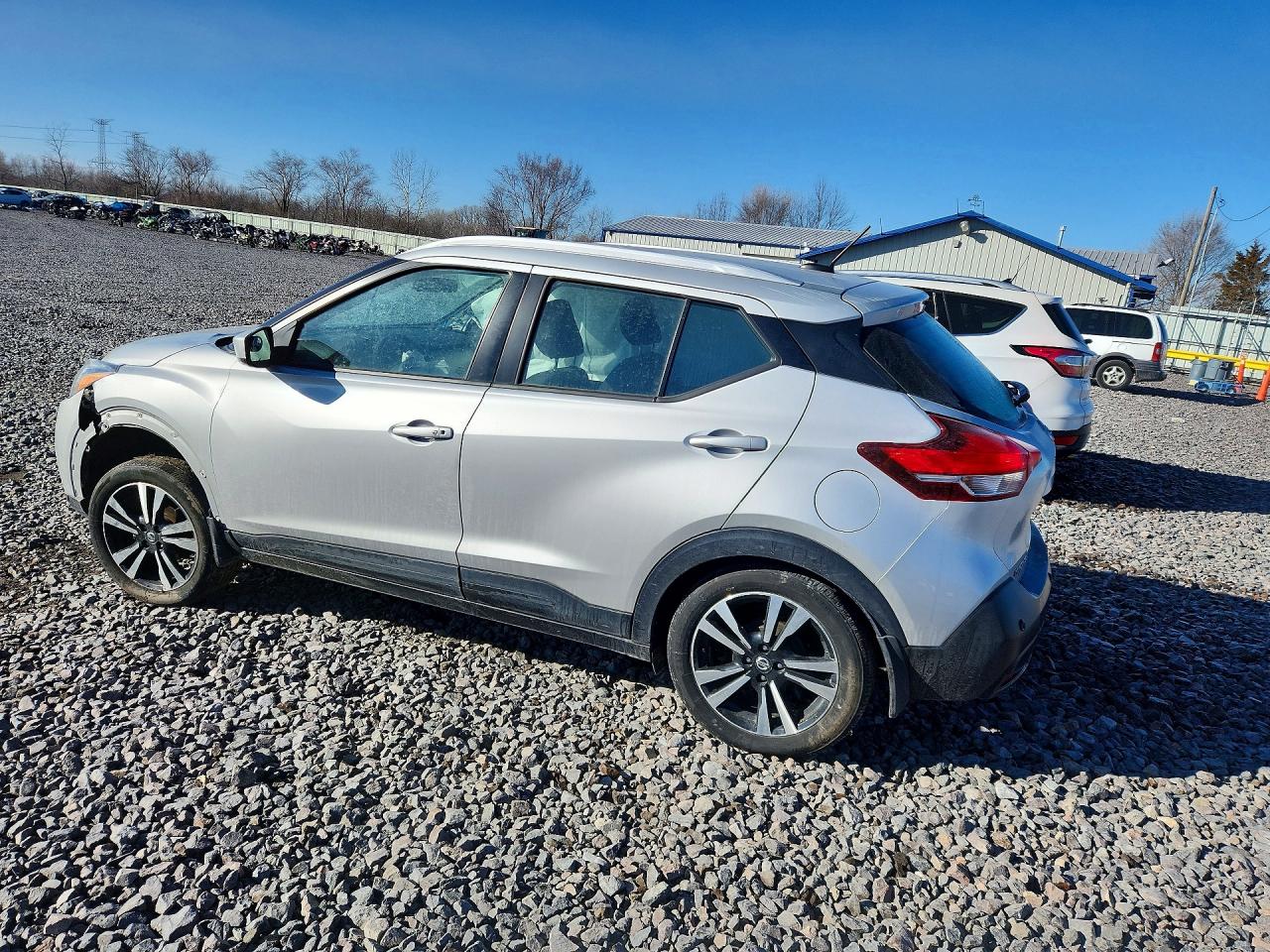 2020 NISSAN KICKS SV photo 4