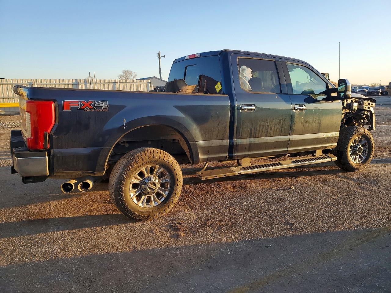 2017 FORD F250 SUPER DUTY photo 3