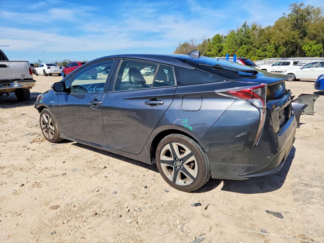 2016 TOYOTA PRIUS FOUR TOURING photo 2