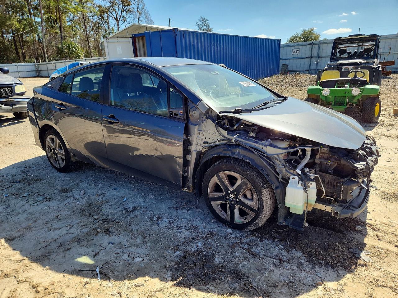 2016 TOYOTA PRIUS FOUR TOURING photo 4