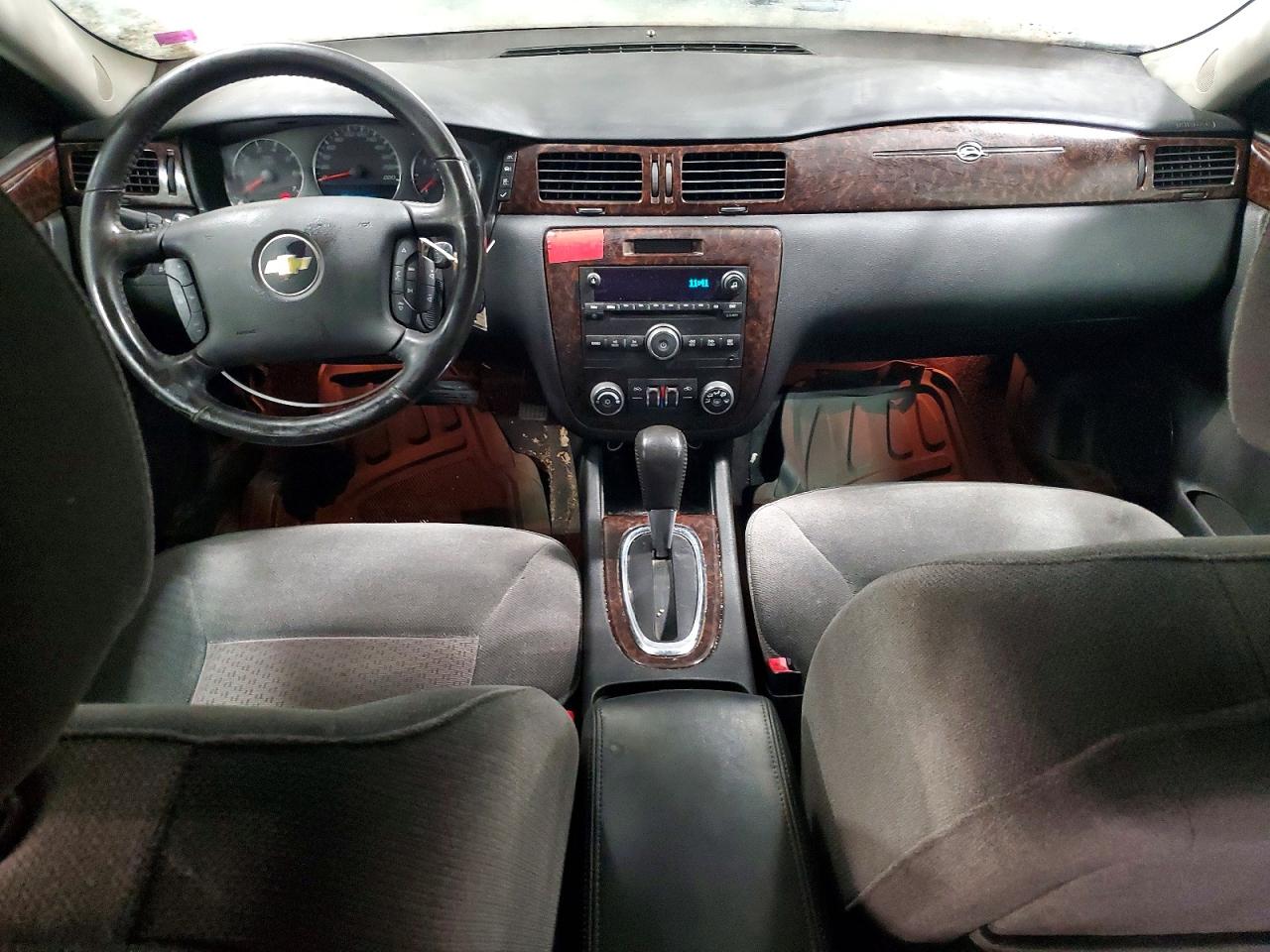 2013 CHEVROLET IMPALA LT photo 8