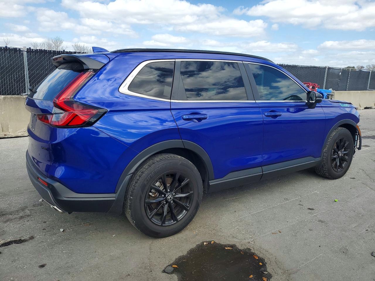 2024 HONDA CR-V SPORT-L photo 3