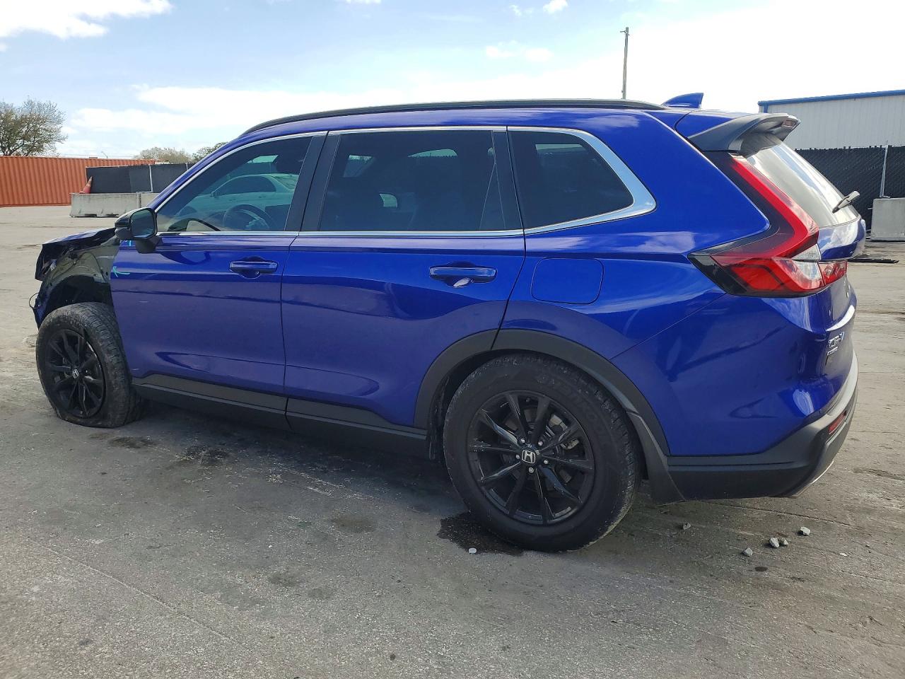 2024 HONDA CR-V SPORT-L photo 2