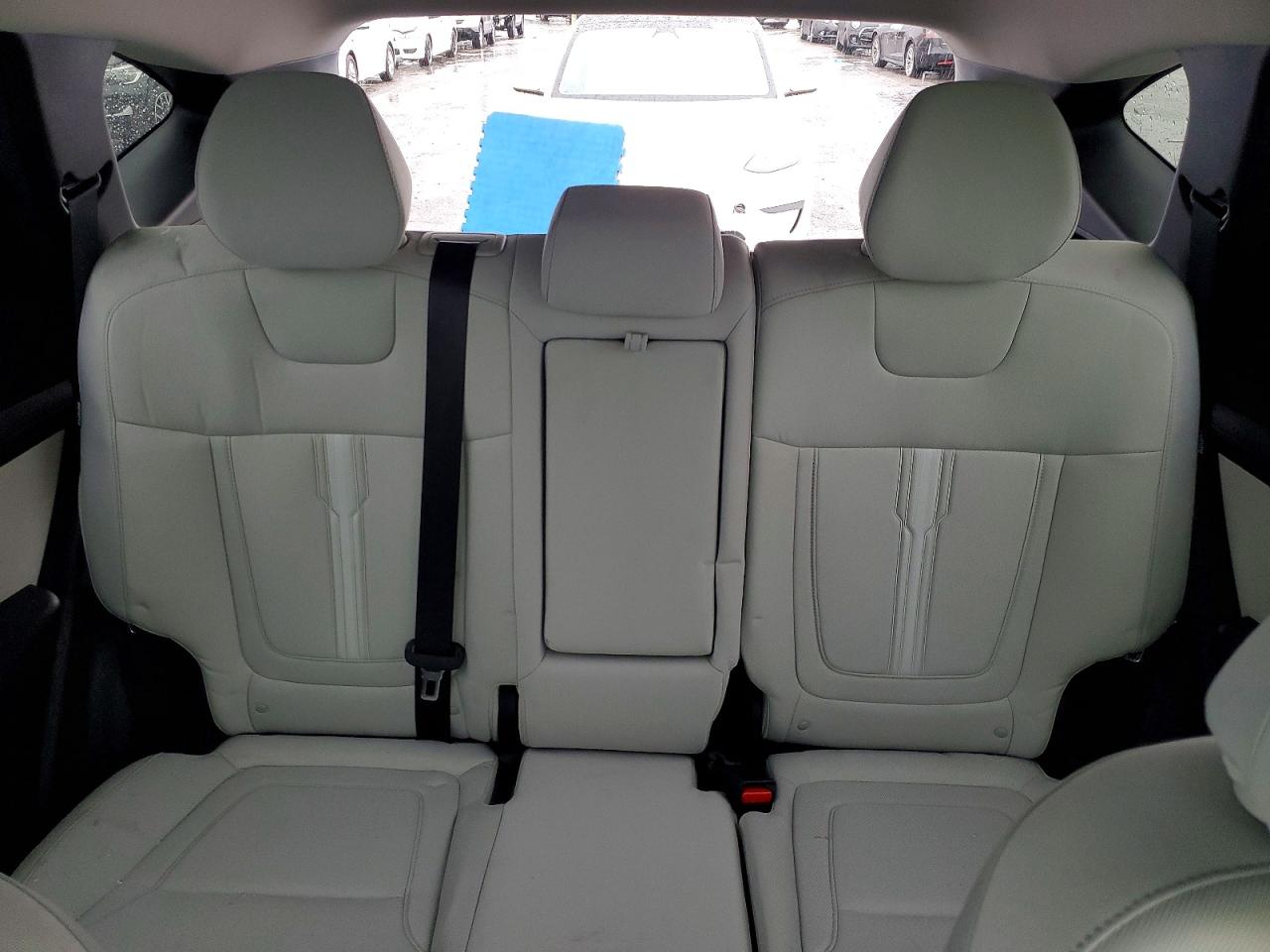 2025 HYUNDAI TUCSON SEL photo 10