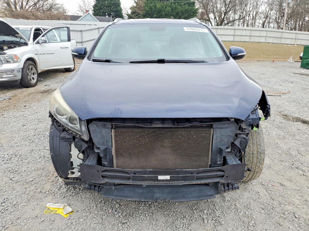 2016 KIA SORENTO LX photo 9