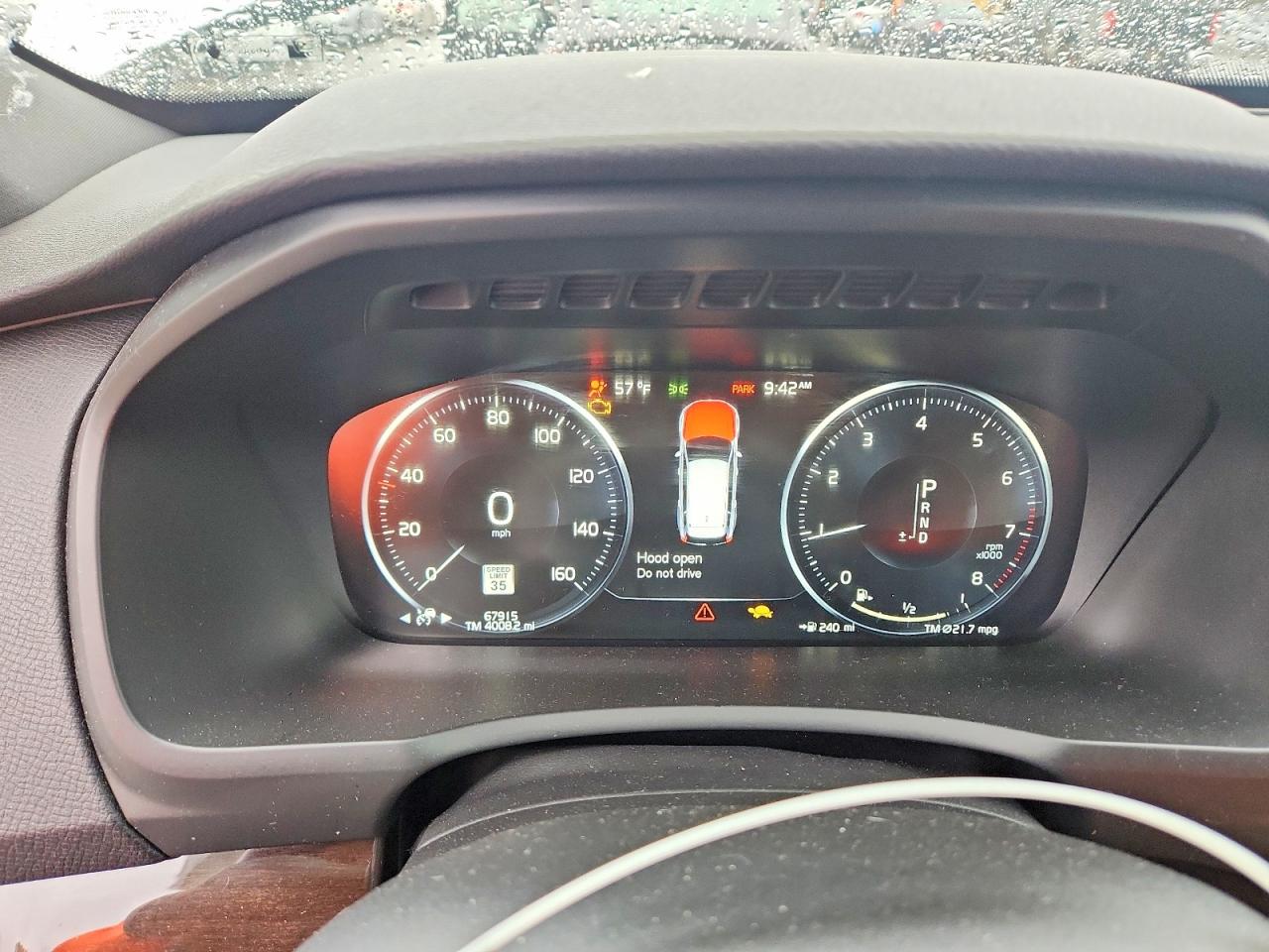 2019 VOLVO XC90 T6 MOMENTUM photo 17