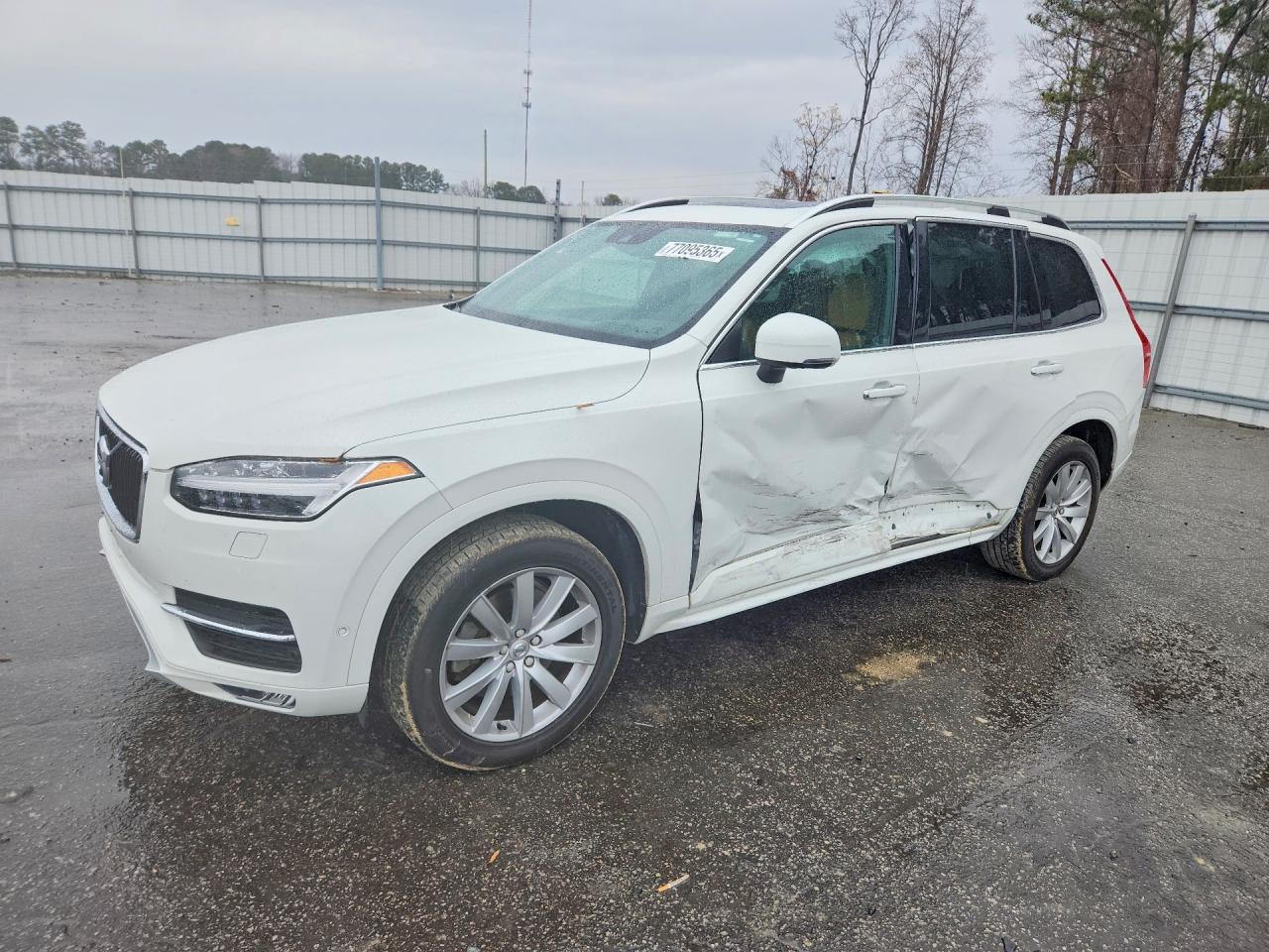 2019 VOLVO XC90