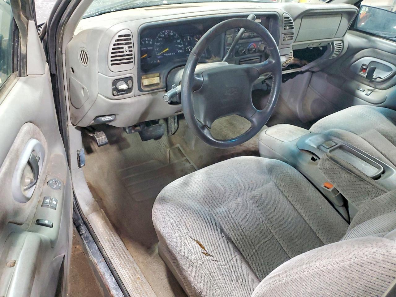 1997 CHEVROLET GMT-400 K1500 photo 8