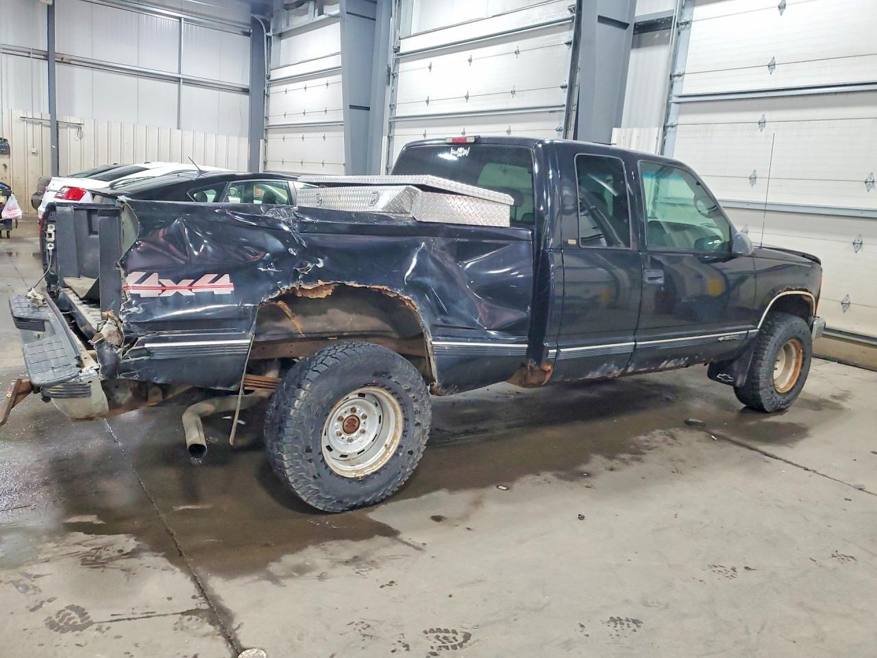 1997 CHEVROLET GMT-400 K1500 photo 3