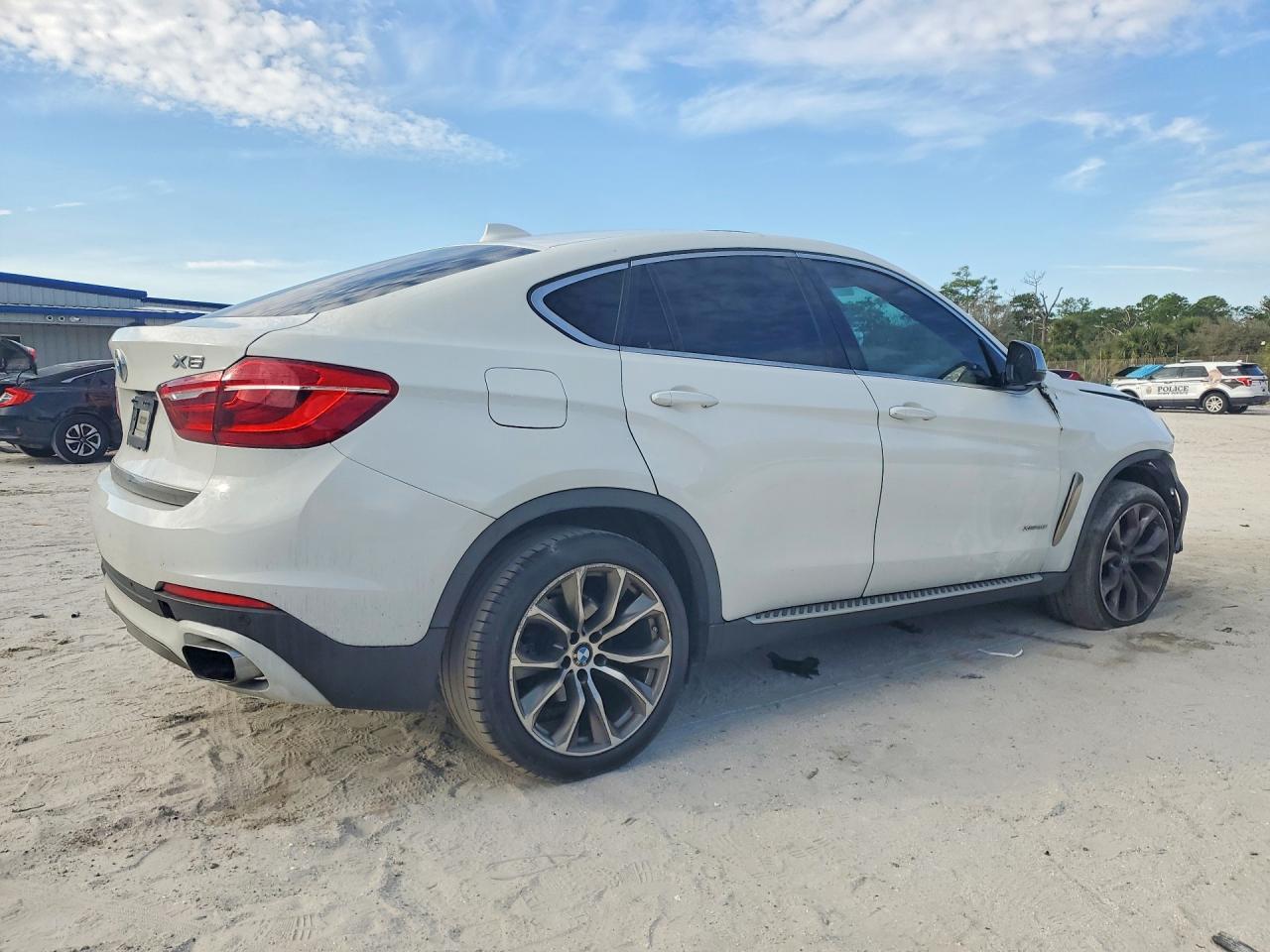 2016 BMW X6 XDRIVE35I photo 7