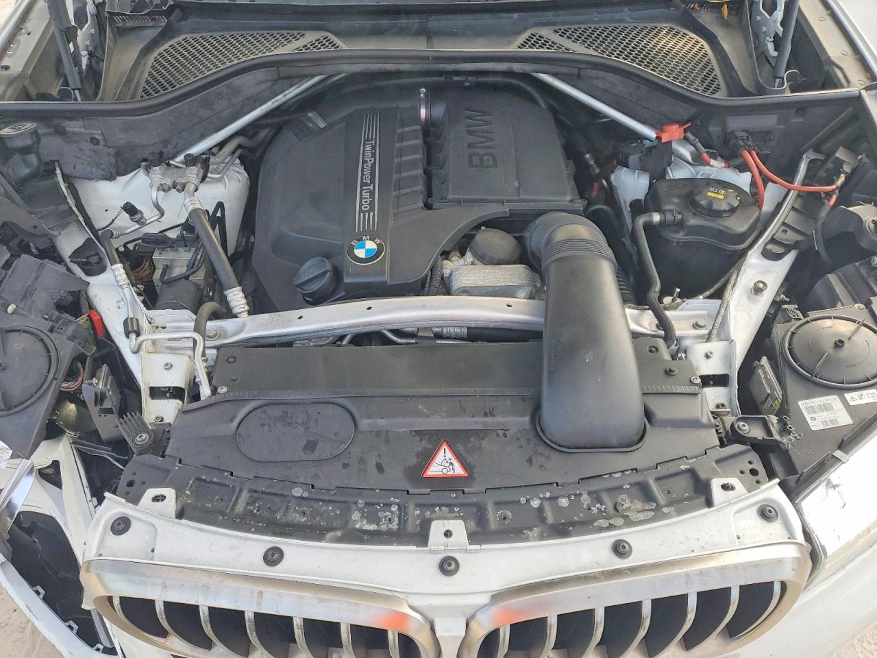 2016 BMW X6 XDRIVE35I photo 34