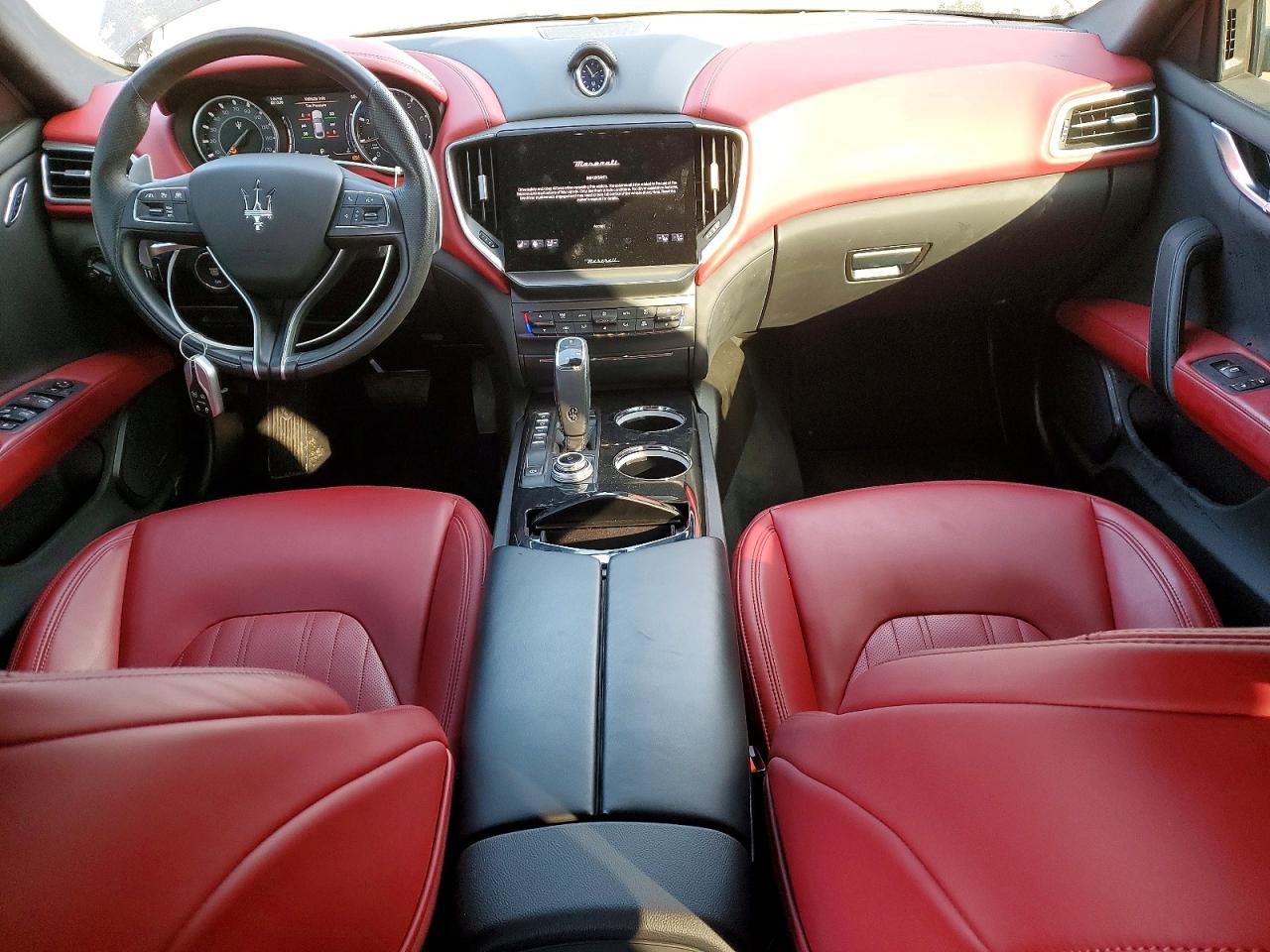 2022 MASERATI GHIBLI MODENA photo 8
