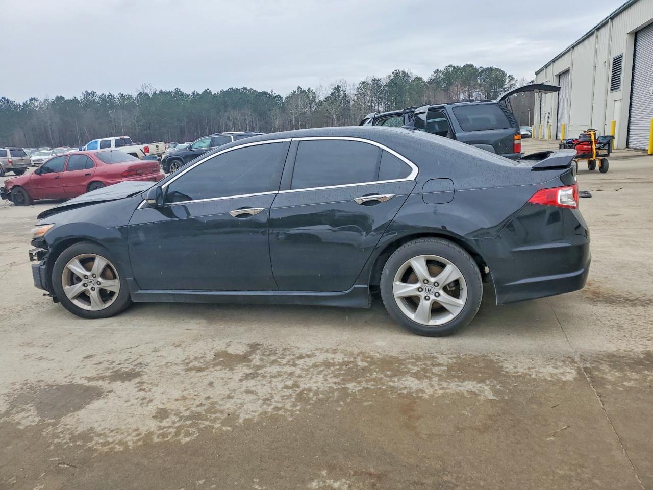2010 ACURA TSX photo 2