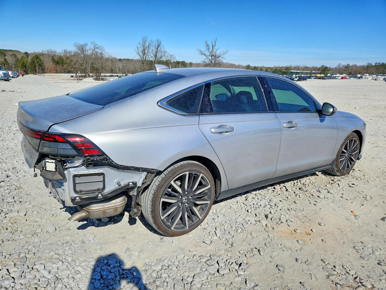 2024 HONDA ACCORD TOURING HYBRID photo 3