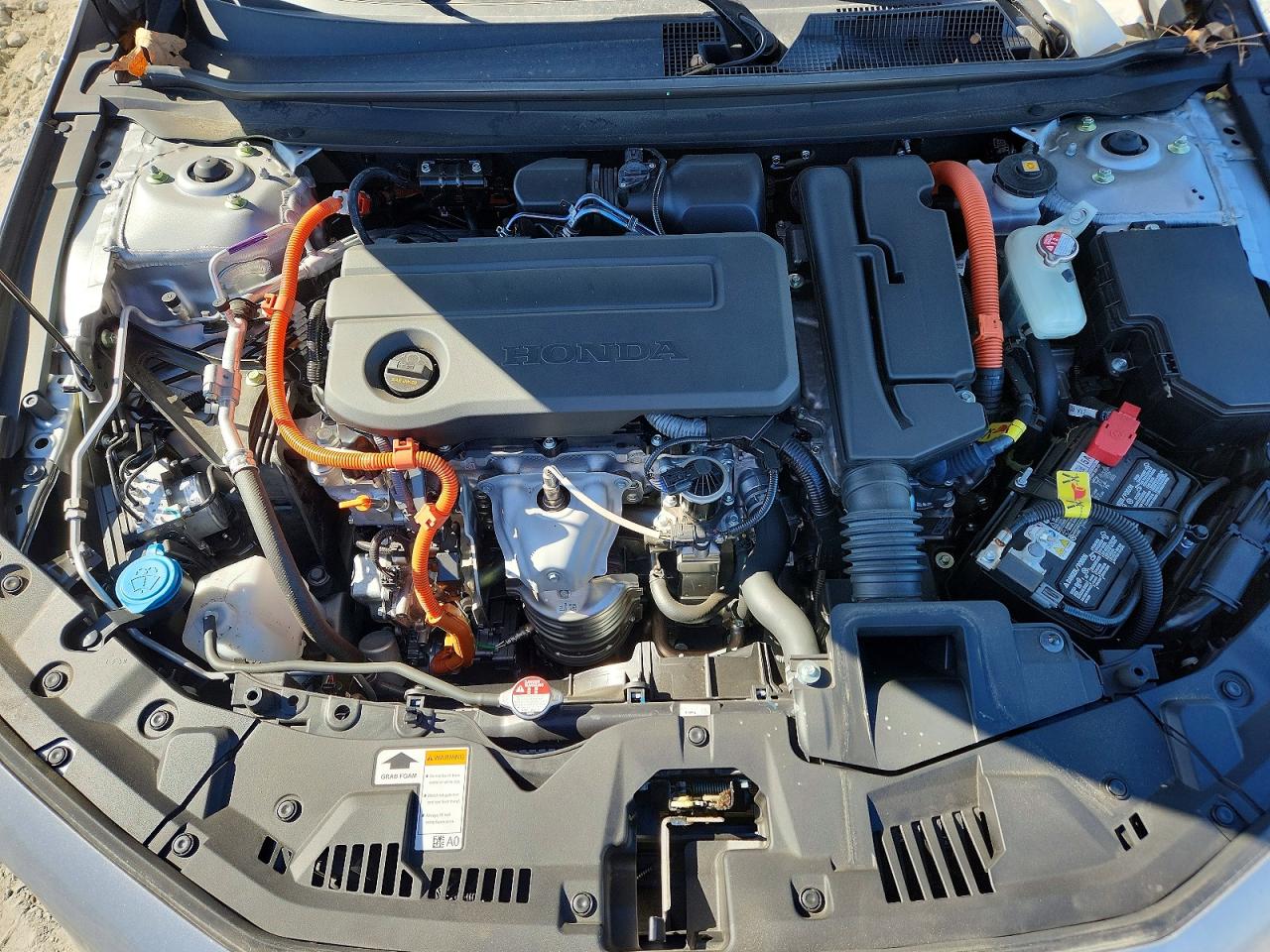 2024 HONDA ACCORD TOURING HYBRID photo 11